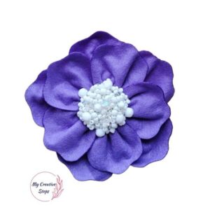 Broșă handmade din fetru mov lila